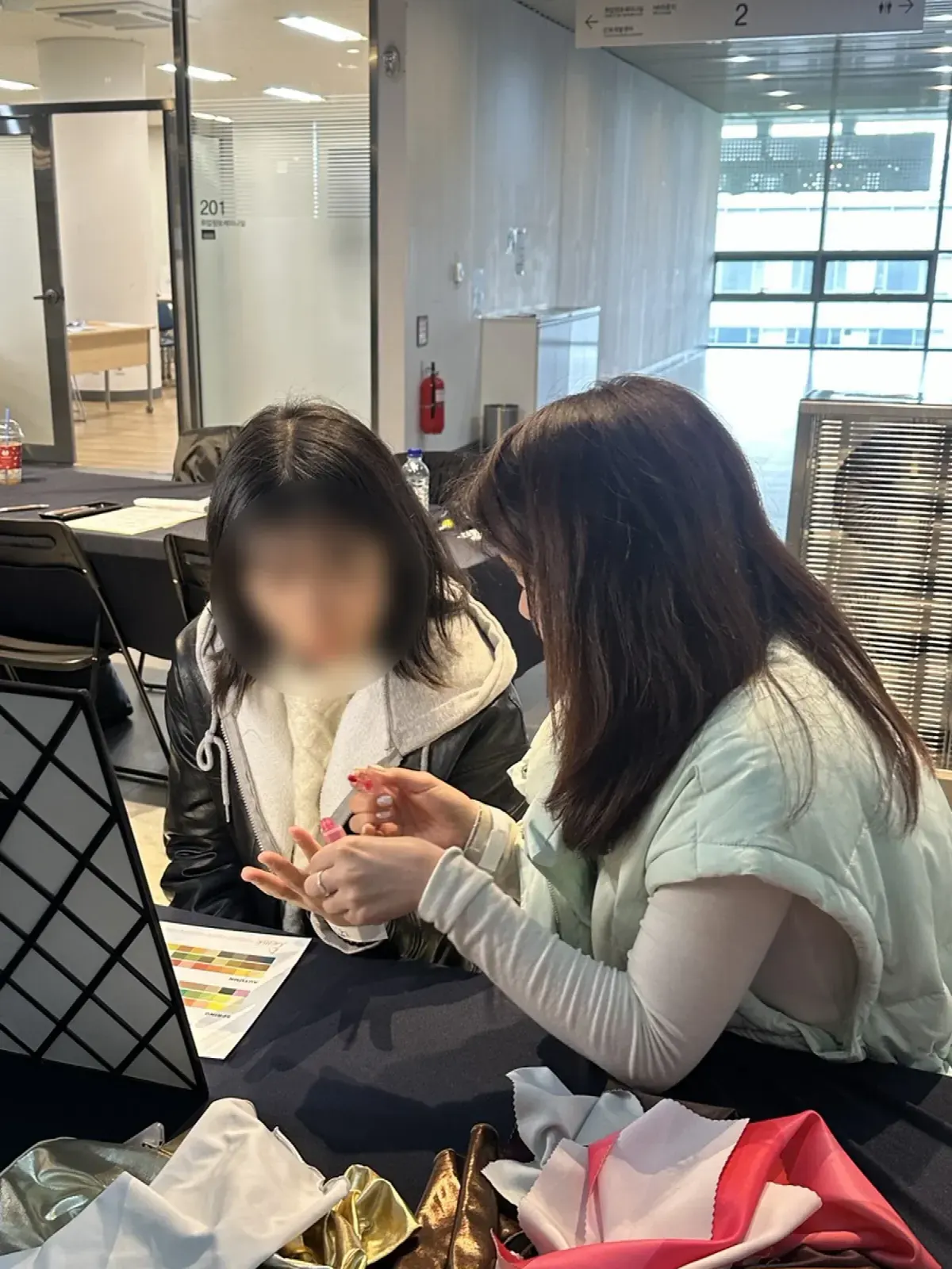 퍼스널컬러 출장 현장 – 행사 부스 체험 세션