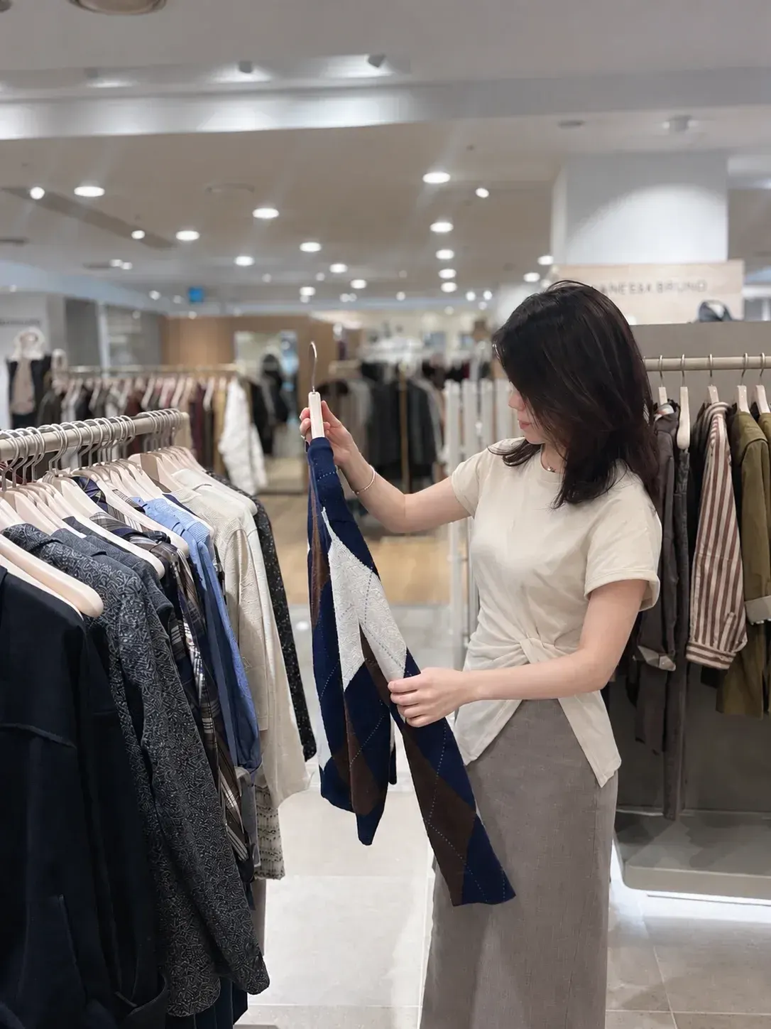 퍼스널컬러 출장 현장 – 스카프 컬러를 비교하는 체험